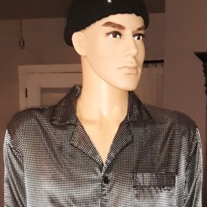 Robert Louis New York London Paris Men"s Pajamas.